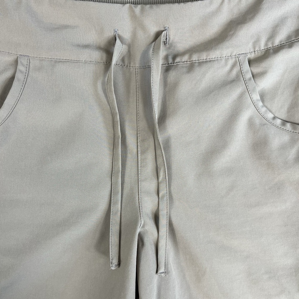 Magellan‎ Beige Outdoor Shorts Women's XL Fish Gear Water Repellent Drawstring - Picture 5 of 14